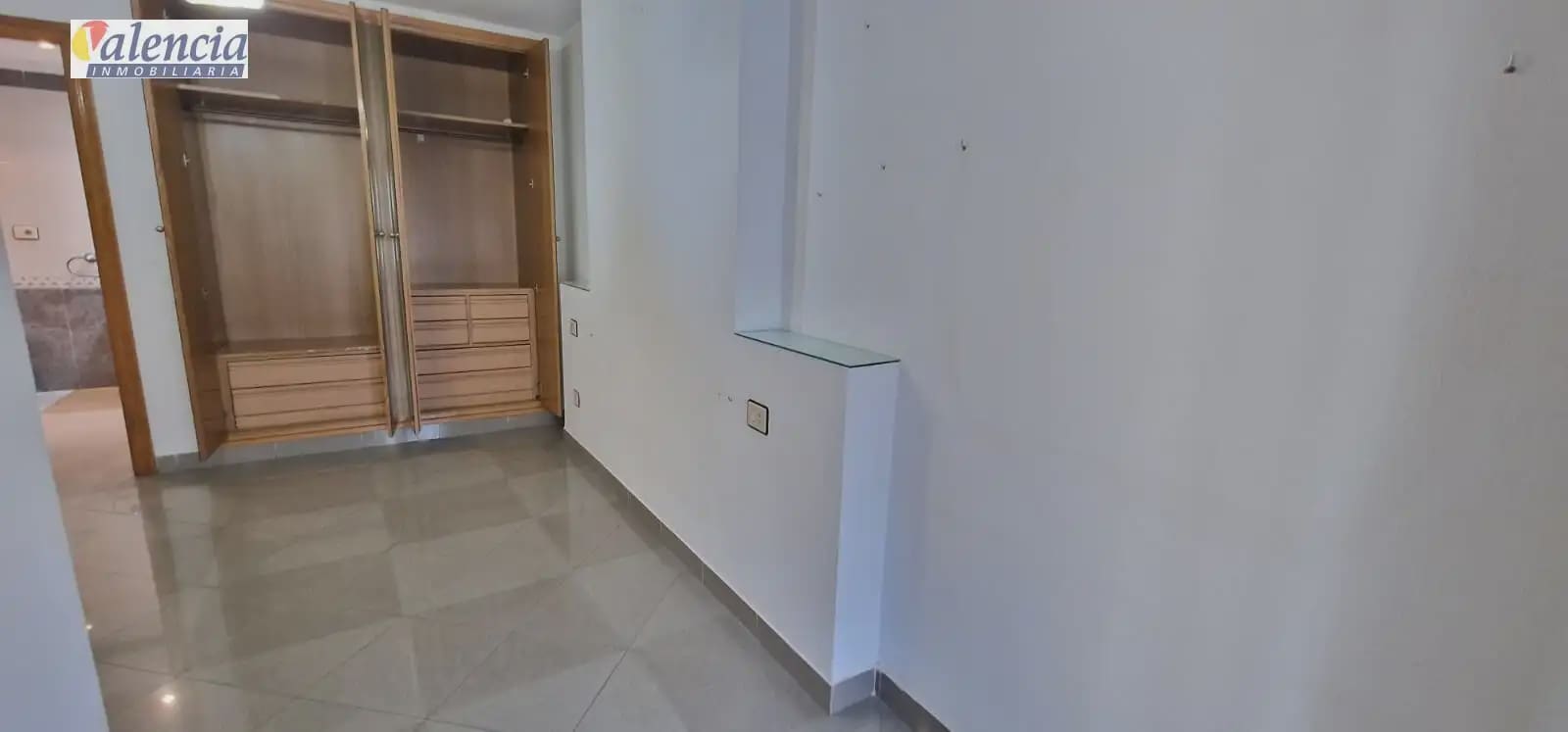 Piso de 3 habitaciones en València ciudad en venta - 320.000 € (Ref: 10007631)