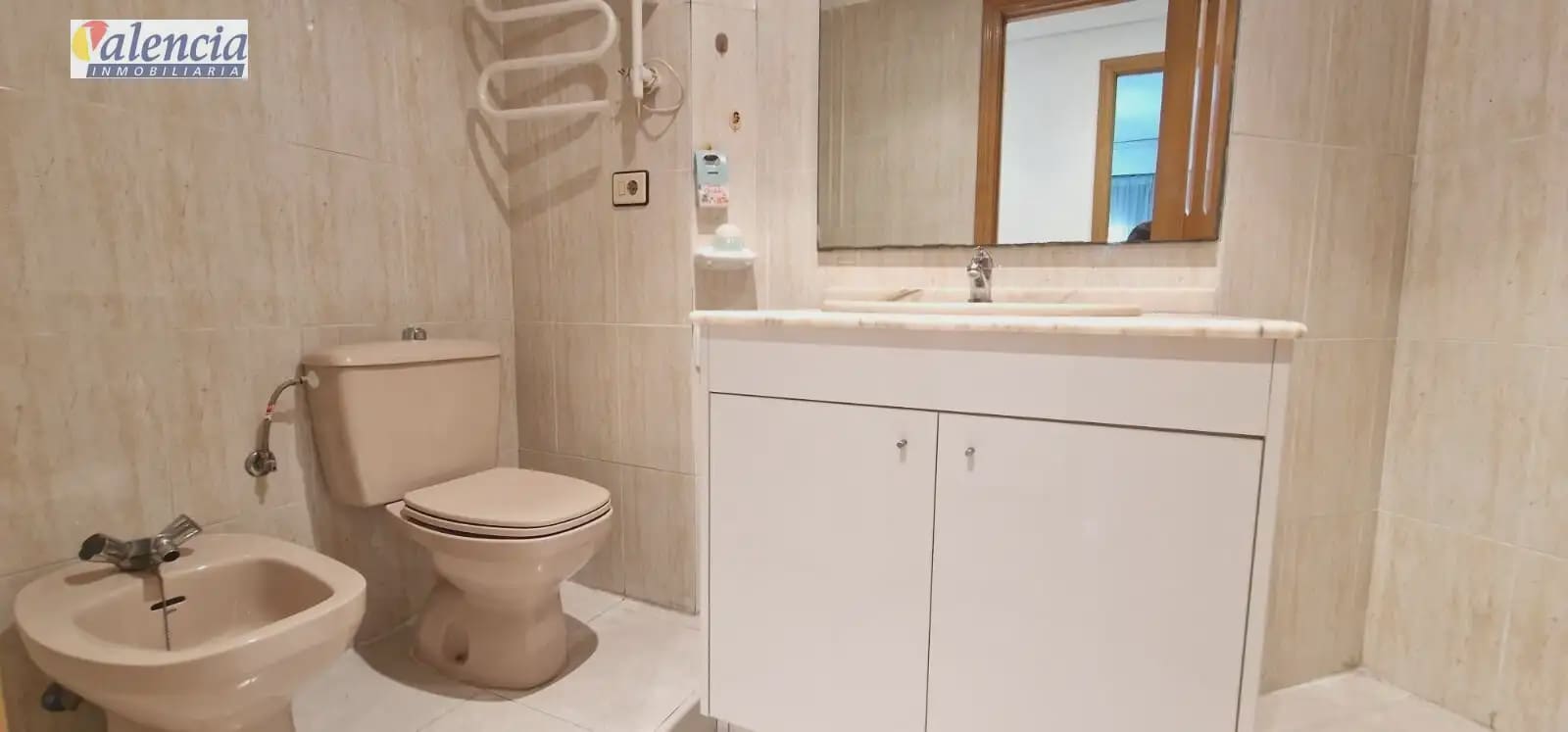 Piso de 3 habitaciones en València ciudad en venta - 320.000 € (Ref: 10007631)