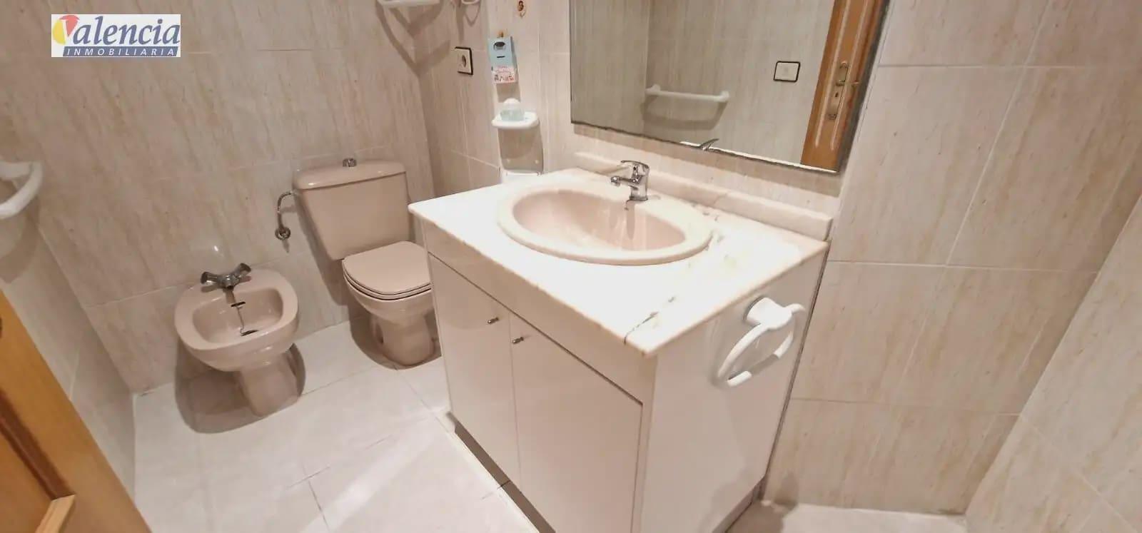 Piso de 3 habitaciones en València ciudad en venta - 320.000 € (Ref: 10007631)