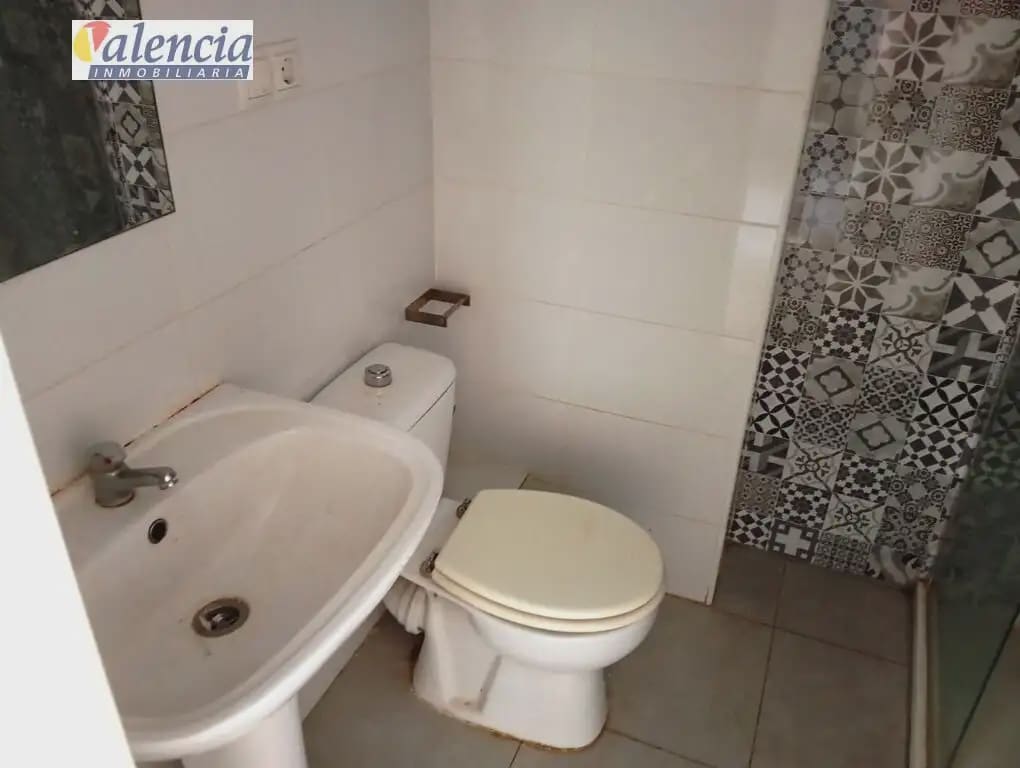 4 Zimmer Wohnung zu verkaufen in Paterna - 195.000 € (Ref: 10007632)
