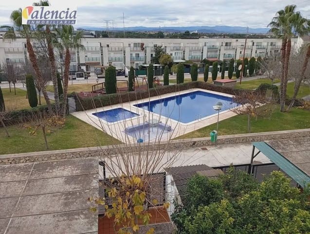 4 sovrum Hus till salu i Bétera med pool garage - 420 000 € (Ref: 10007633)