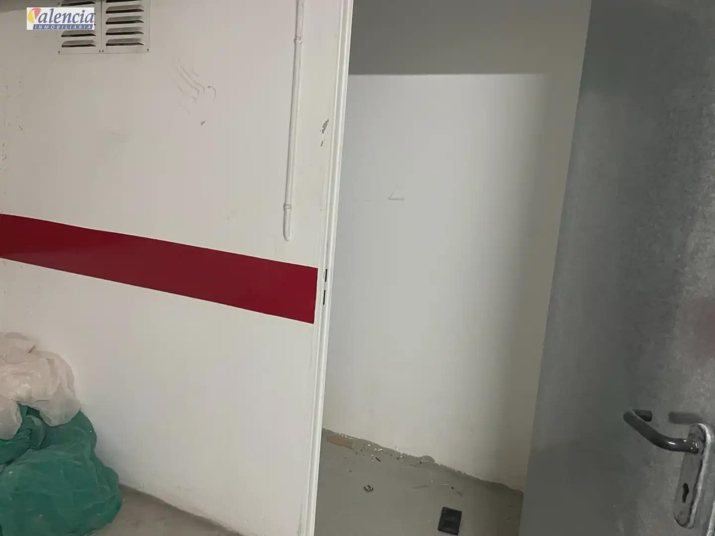 Garage for sale in Picanya - € 8,500 (Ref: 10007634)