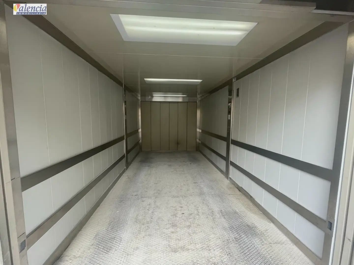 Garage for sale in Picanya - € 8,500 (Ref: 10007634)