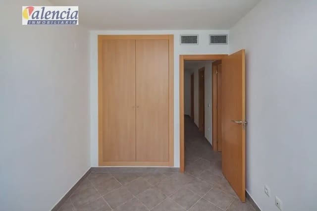 Adosado de 3 habitaciones en Gilet en venta - 300.000 € (Ref: 10007638)