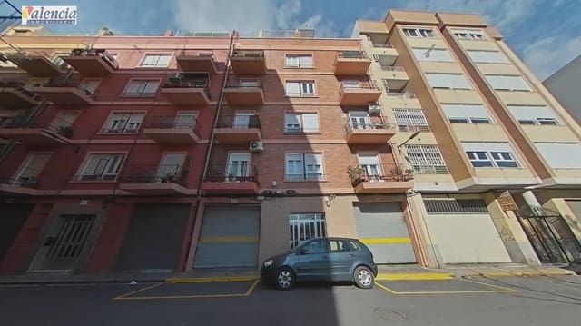 4 bedroom Flat for sale in Xirivella - € 170,000 (Ref: 10007639)