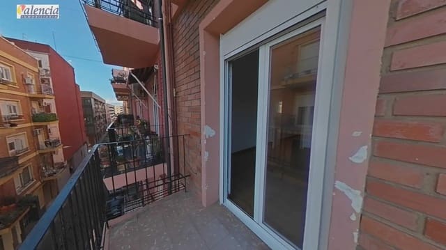 4 bedroom Flat for sale in Xirivella - € 170,000 (Ref: 10007639)