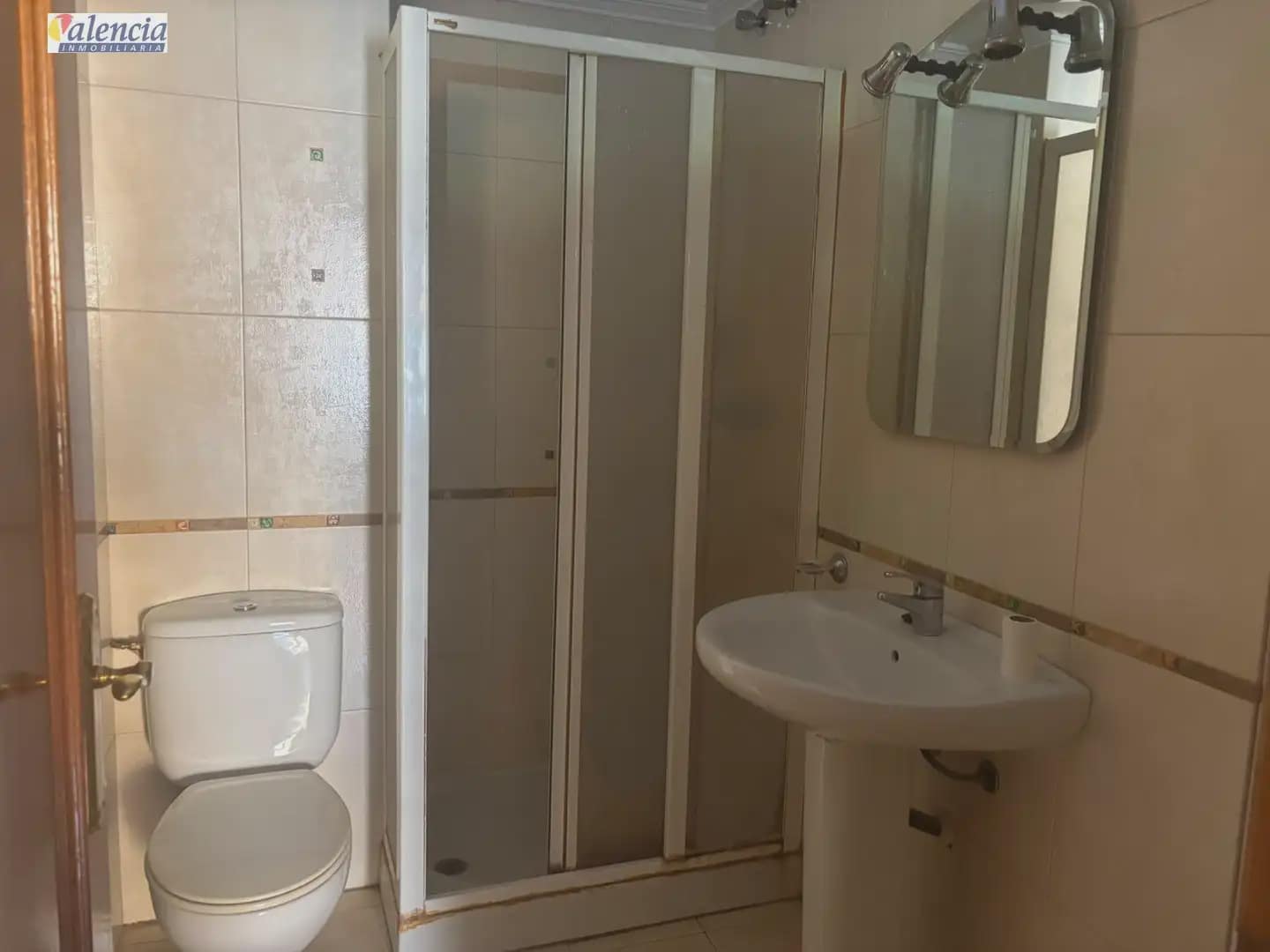 4 soverom Hus til salgs i Utiel med garasje - € 173 100 (Ref: 10007640)
