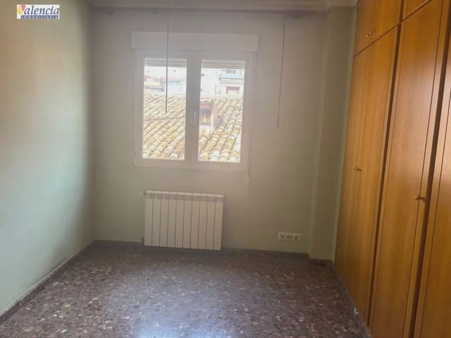 4 camera da letto Casa in vendita in Utiel - 173.100 € (Rif: 10007640)