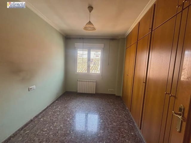 4 camera da letto Casa in vendita in Utiel - 173.100 € (Rif: 10007640)