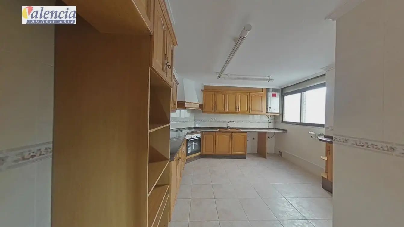 4 Zimmer Wohnung zu verkaufen in Torrent - 349.000 € (Ref: 10041769)