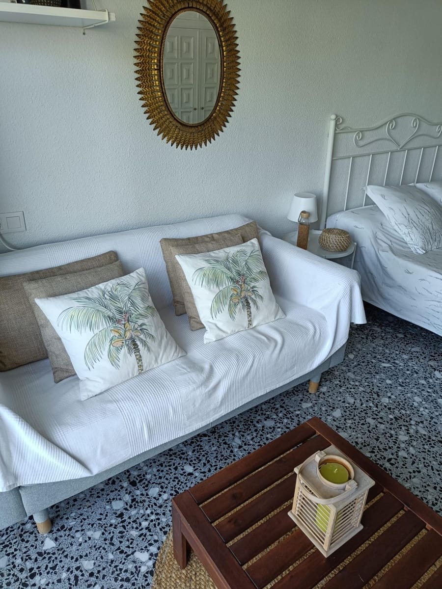 4 soveværelse Villa til salg i Torrent med swimmingpool - € 530.000 (Ref: 9215411)