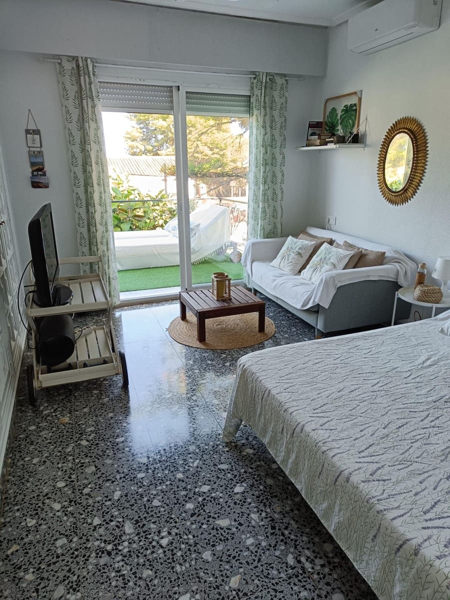 4 soveværelse Villa til salg i Torrent med swimmingpool - € 530.000 (Ref: 9215411)