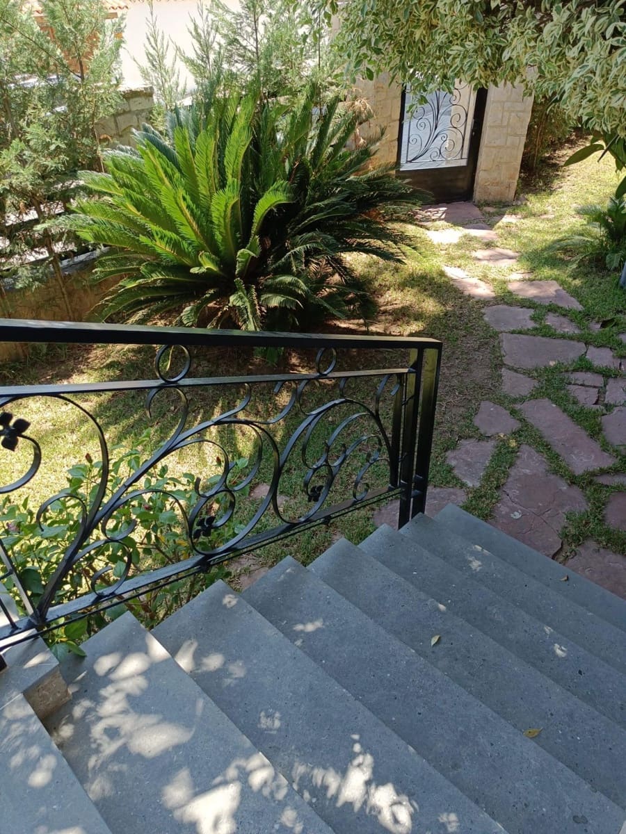 4 soveværelse Villa til salg i Torrent med swimmingpool - € 530.000 (Ref: 9215411)