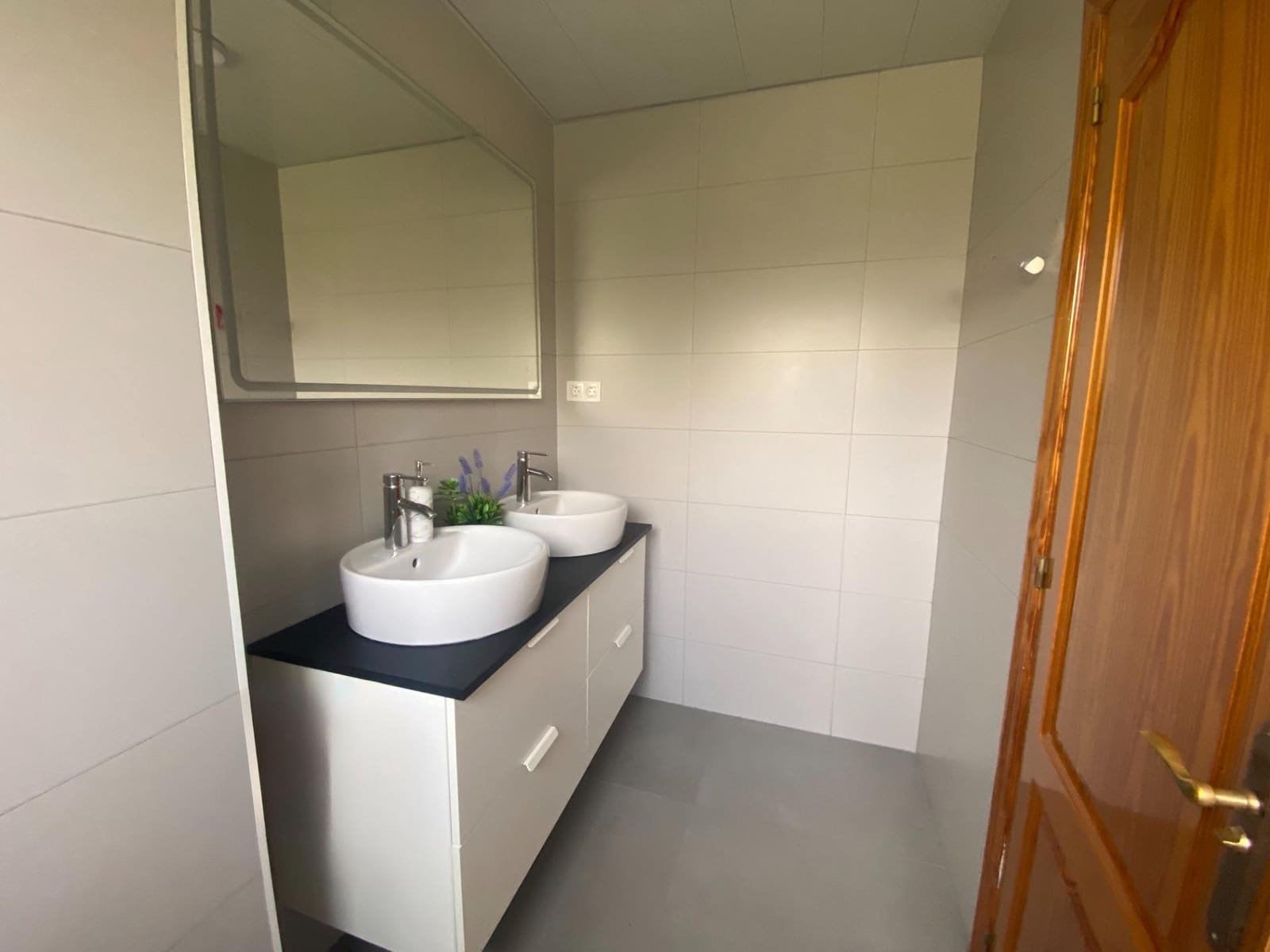 4 soveværelse Villa til salg i Torrent med swimmingpool - € 530.000 (Ref: 9215411)