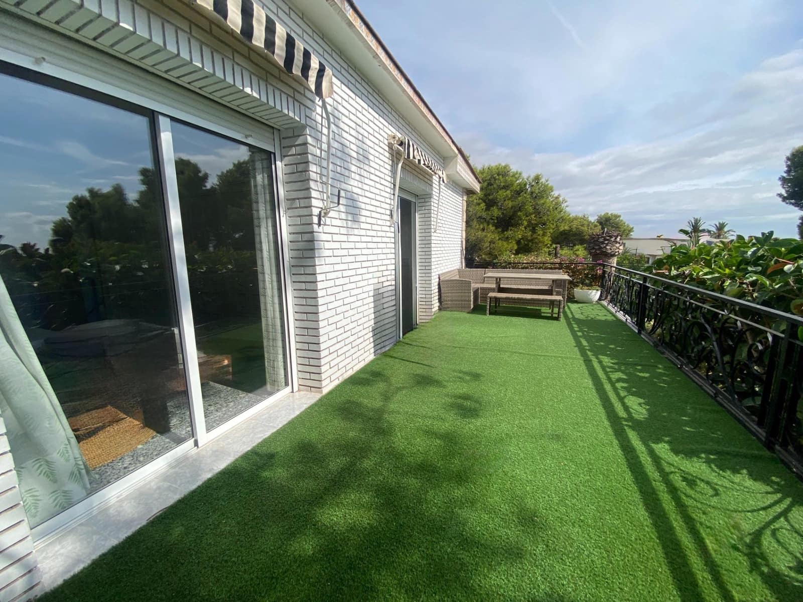 4 soveværelse Villa til salg i Torrent med swimmingpool - € 530.000 (Ref: 9215411)