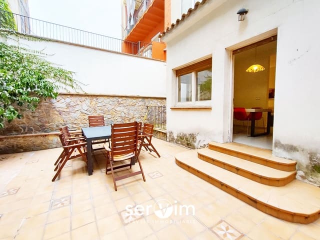 4 soveværelse Lejlighed til salg i Girona by - € 675.000 (Ref: 9128632)