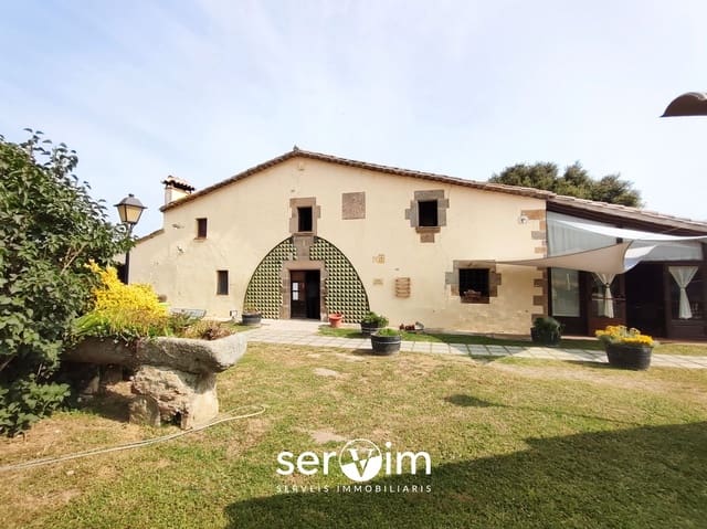 6 soveværelse Restaurant/Bar til salg i Llagostera - € 720.000 (Ref: 9128634)