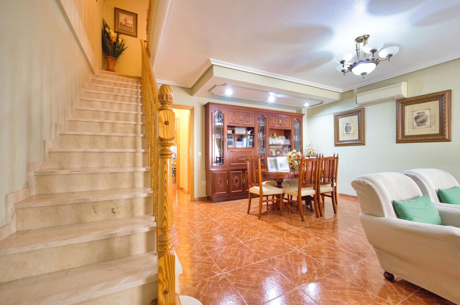 4 bedroom Terraced Villa for sale in San Vicente / Sant Vicent del Raspeig - € 328,500 (Ref: 10111918)