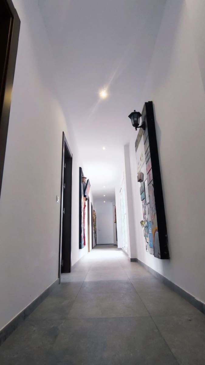 5 chambre Villa/Maison à vendre à Muchamiel / Mutxamel avec piscine garage - 690 000 € (Ref: 10115723)