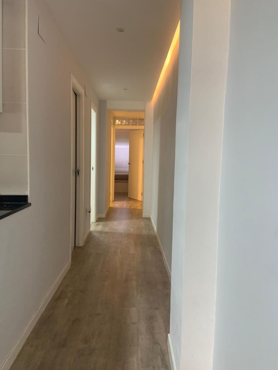 3 slaapkamer Flat te koop in Alicante stad met garage - € 200.000 (Ref: 10115724)