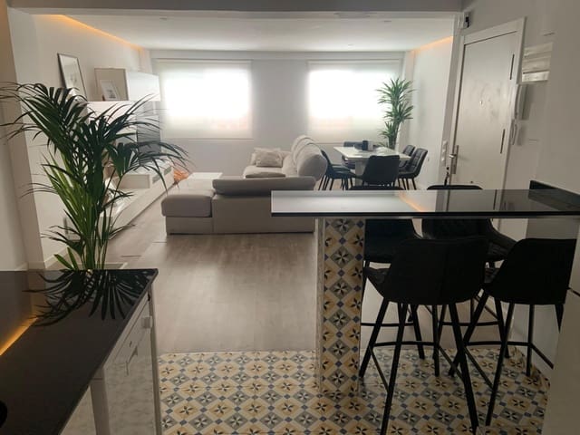 3 slaapkamer Flat te koop in San Blas, Alicante stad met garage - € 200.000 (Ref: 10115724)
