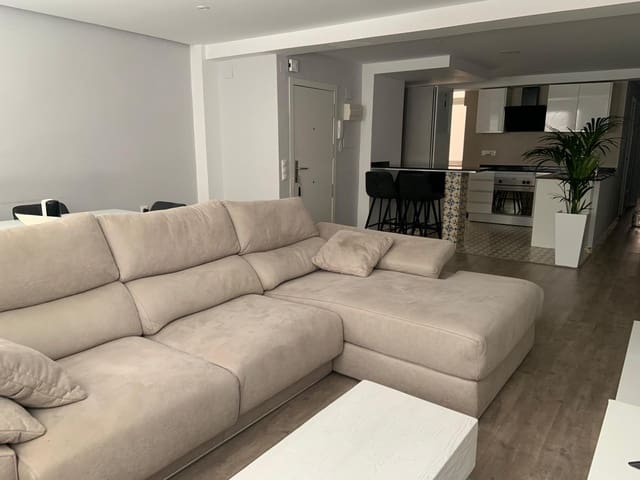 3 slaapkamer Flat te koop in San Blas, Alicante stad met garage - € 200.000 (Ref: 10115724)