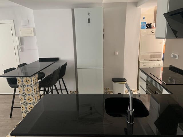 3 slaapkamer Flat te koop in San Blas, Alicante stad met garage - € 200.000 (Ref: 10115724)