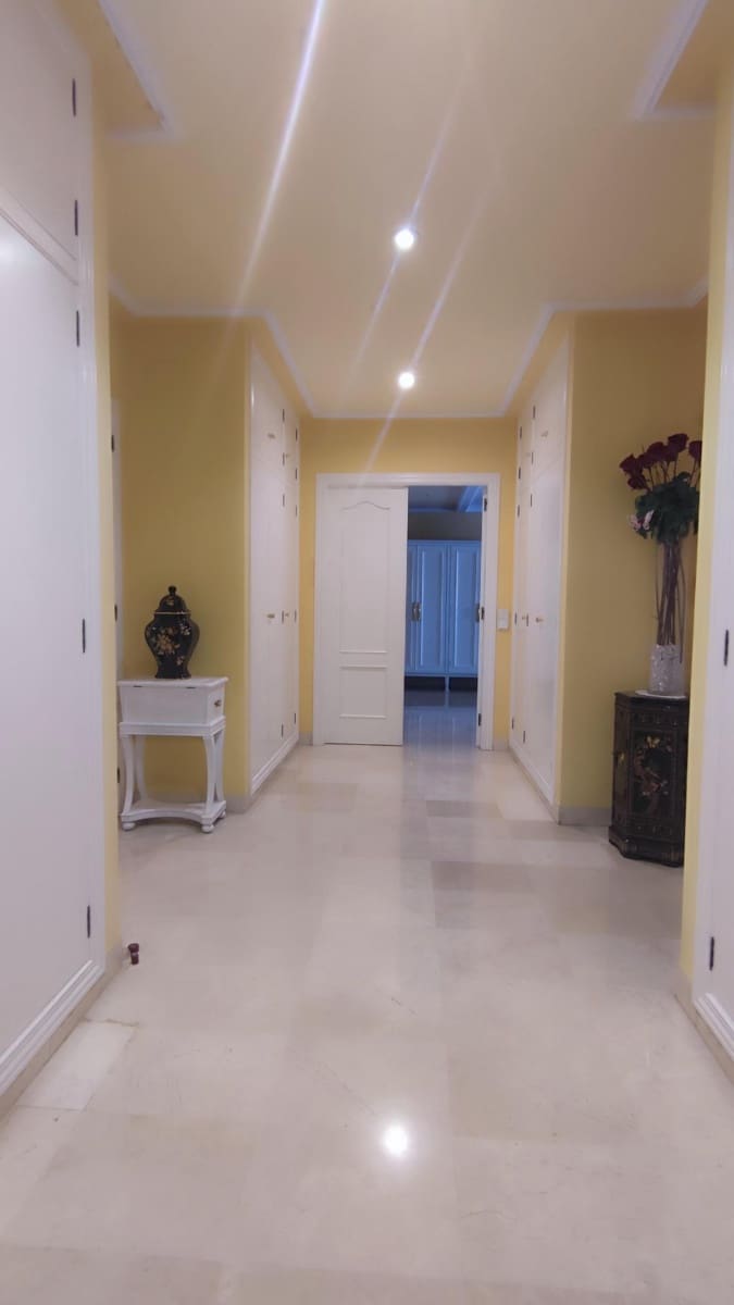 5 slaapkamer Villa te koop in San Vicente / Sant Vicent del Raspeig met zwembad garage - € 950.000 (Ref: 10115725)