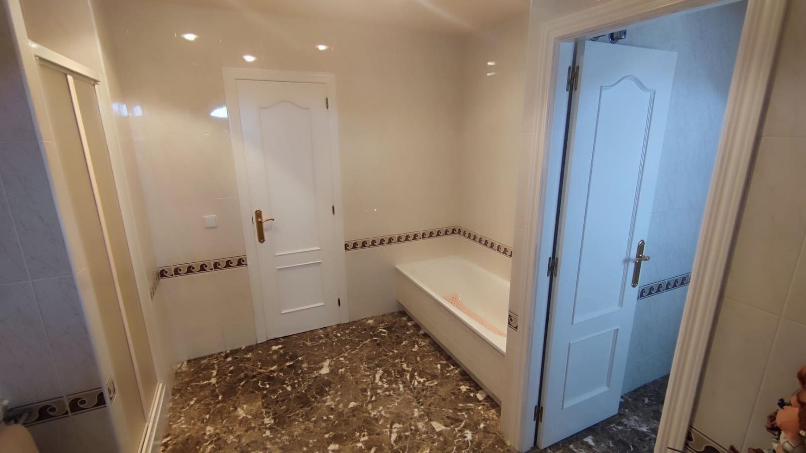 5 slaapkamer Villa te koop in San Vicente / Sant Vicent del Raspeig met zwembad garage - € 950.000 (Ref: 10115725)