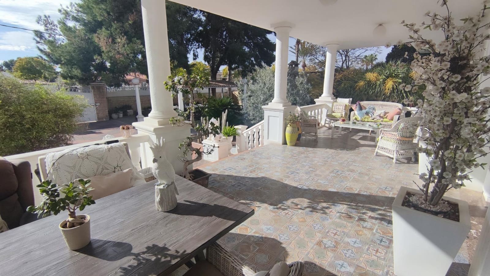 5 slaapkamer Villa te koop in San Vicente / Sant Vicent del Raspeig met zwembad garage - € 950.000 (Ref: 10115725)