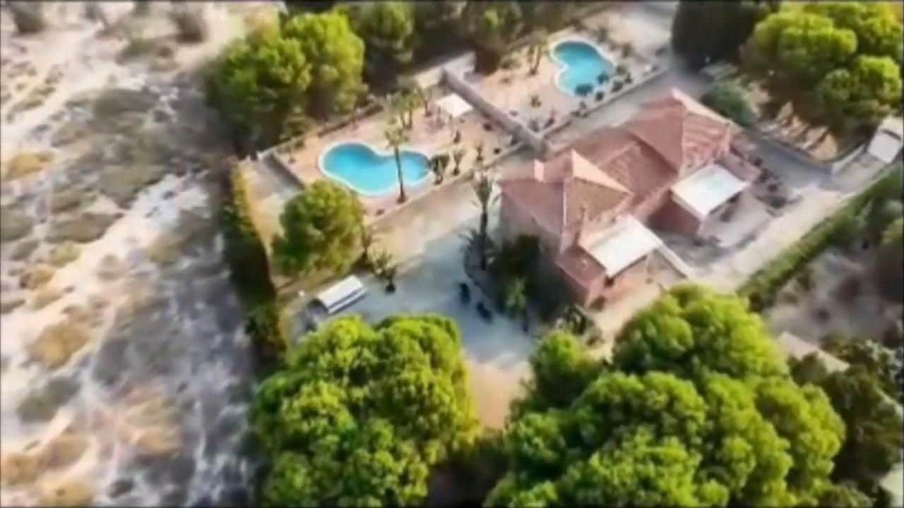 8 chambre Villa/Maison à vendre à Muchamiel / Mutxamel avec piscine garage - 1 550 000 € (Ref: 10115735)