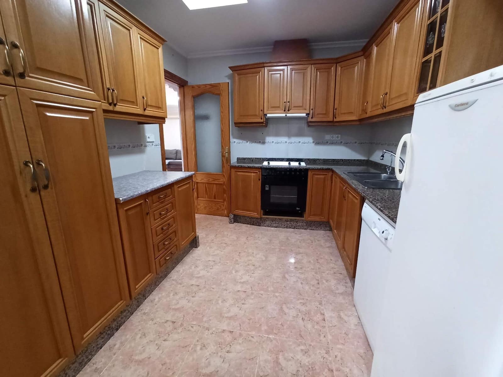 3 bedroom Apartment for sale in Alicante / Alacant city - € 350,000 (Ref: 10115746)