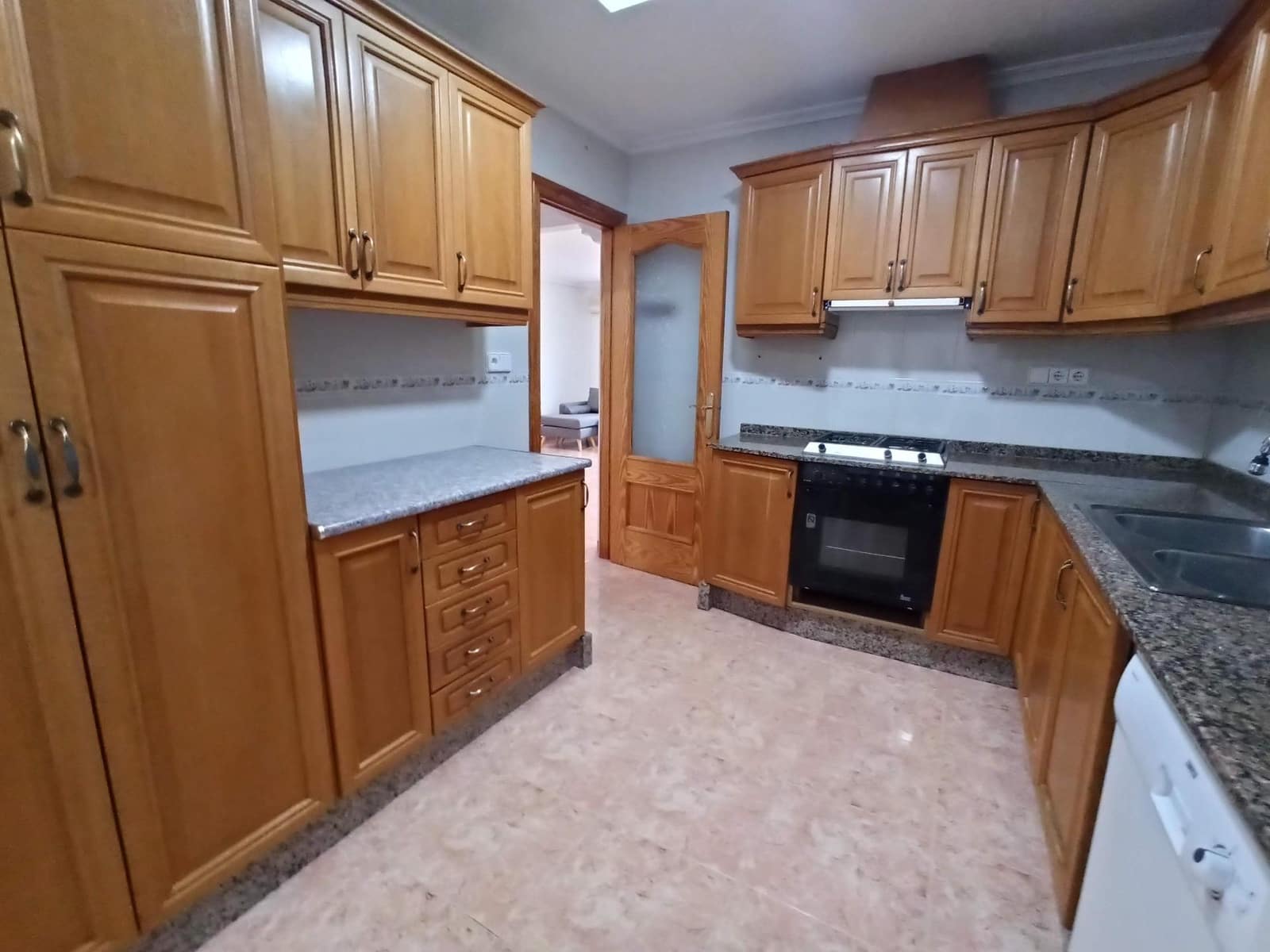 3 bedroom Apartment for sale in Alicante / Alacant city - € 350,000 (Ref: 10115746)