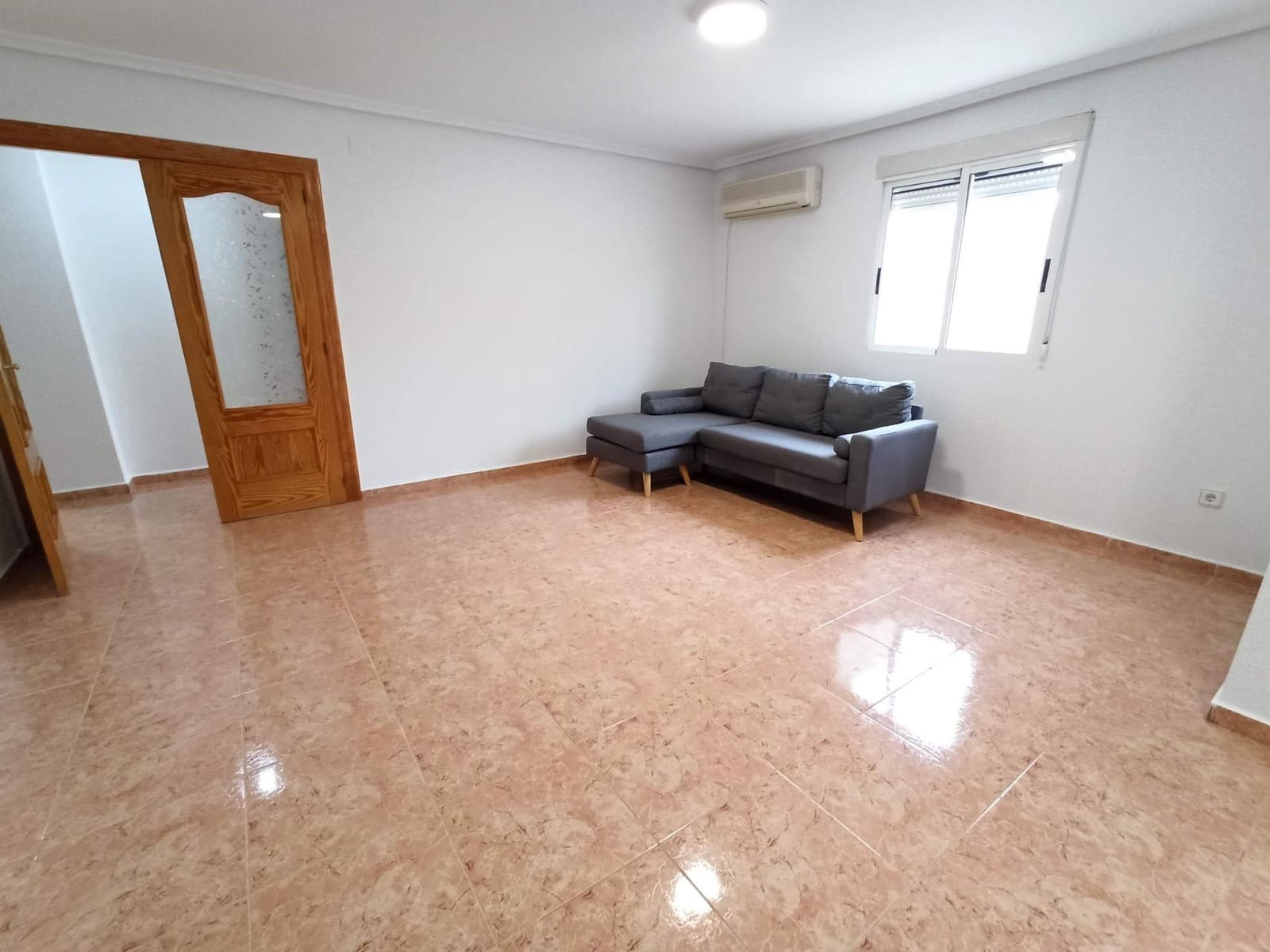 3 bedroom Apartment for sale in Alicante / Alacant city - € 350,000 (Ref: 10115746)