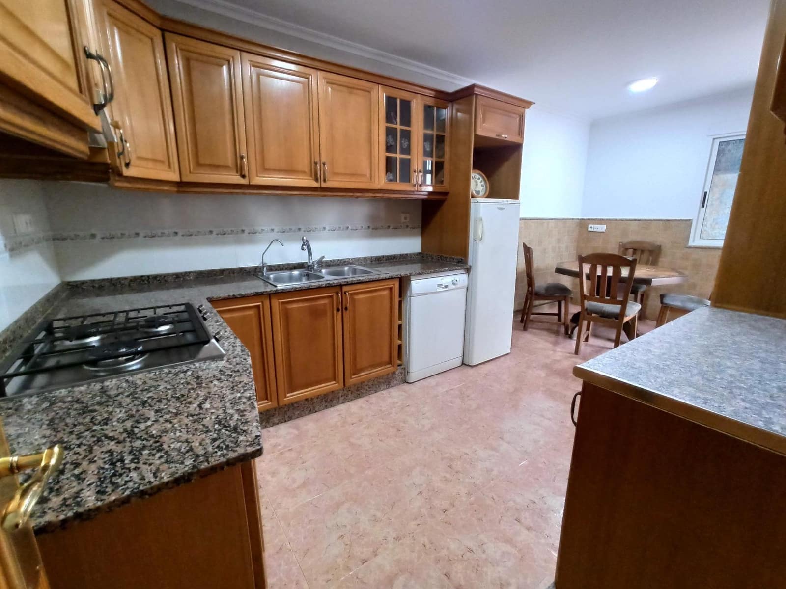 3 bedroom Apartment for sale in Alicante / Alacant city - € 350,000 (Ref: 10115746)