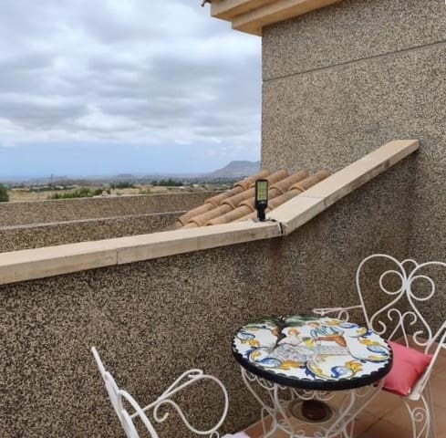 3 soveværelse Villa til salg i Moralet, Alicante by med swimmingpool garage - € 435.000 (Ref: 10136174)