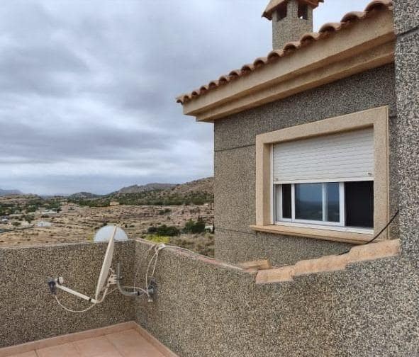 3 soveværelse Villa til salg i Moralet med swimmingpool garage - € 435.000 (Ref: 10136174)