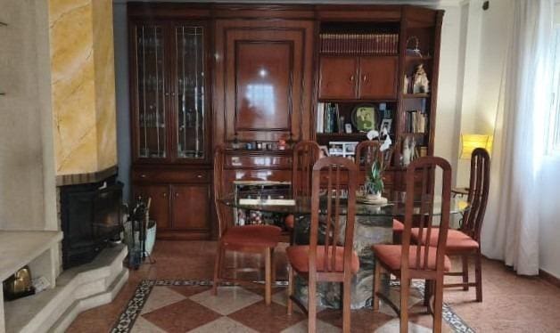 3 bedroom Villa for rent in Moralet with pool garage - € 2,000 (Ref: 10161582)