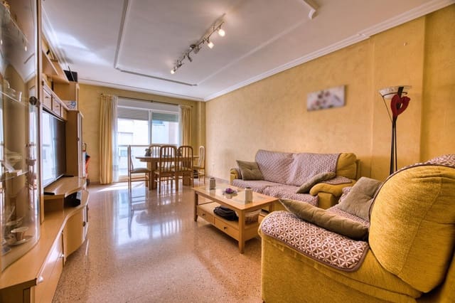 3 makuuhuone Asunto myytävänä paikassa San Vicente / Sant Vicent del Raspeig mukana 
autotalli - 239 900 € (Ref: 10162297)