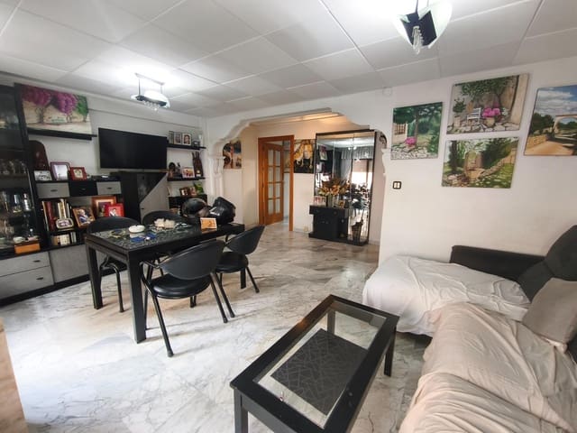 3 soveværelse Lejlighed til salg i Alicante by - € 150.000 (Ref: 10168543)