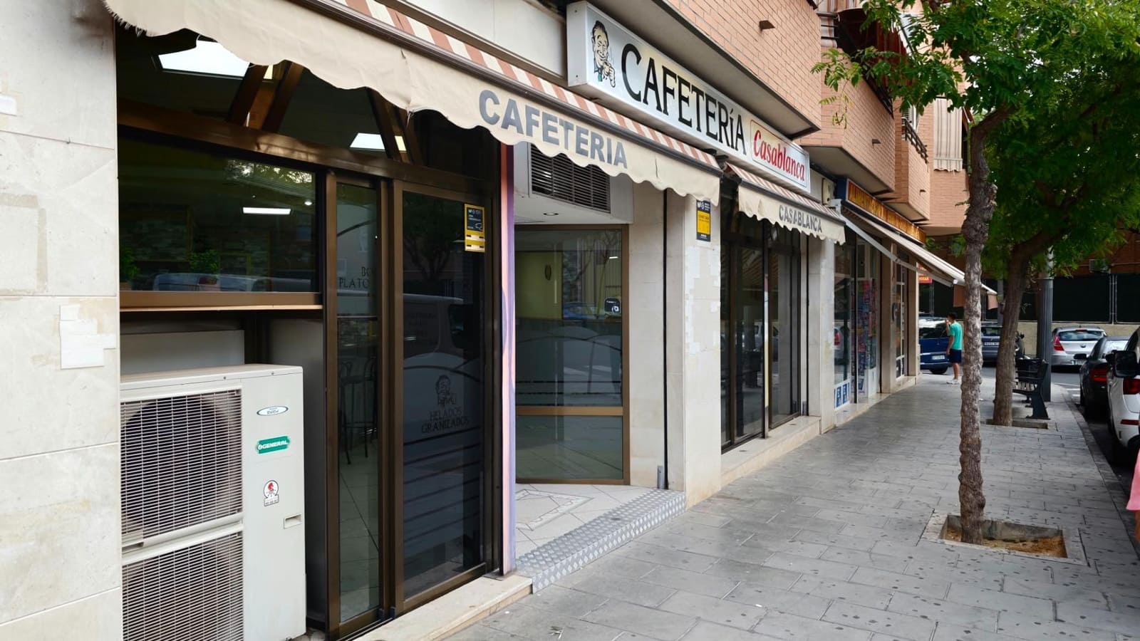 Komercyjne do wynajęcia w San Vicente / Sant Vicent del Raspeig - 1 250 € (Ref: 10183013)