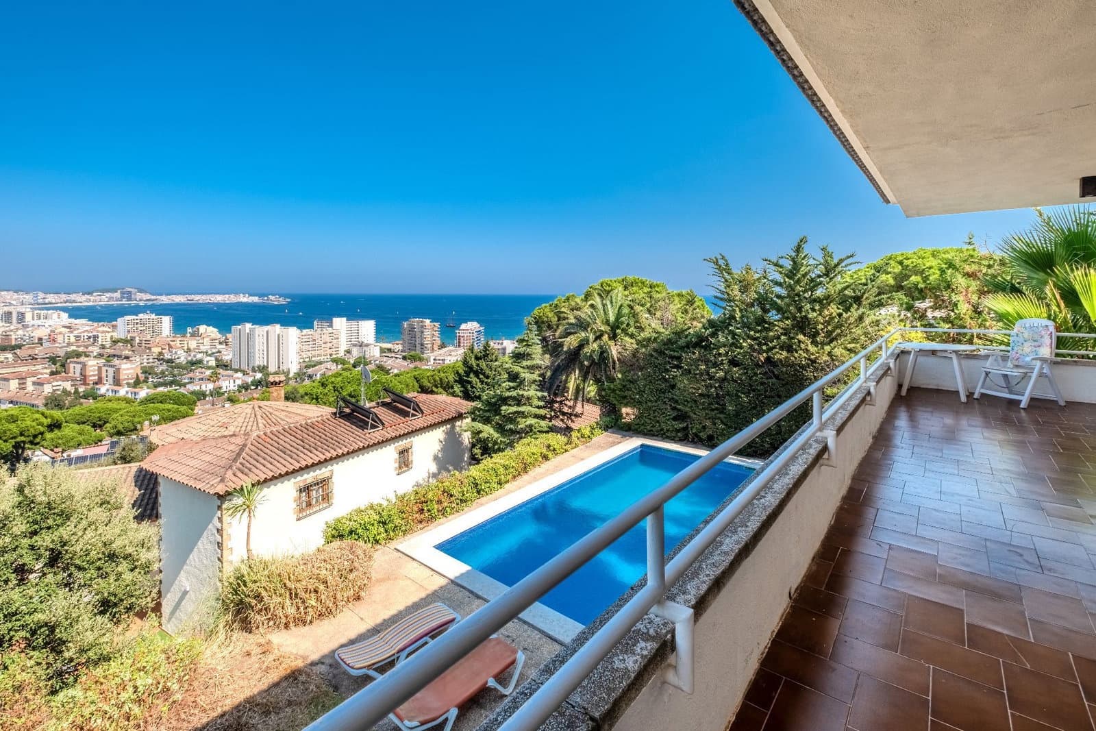 5 quarto Moradia para venda em Sant Antoni de Calonge com piscina garagem - 1 240 000 € (Ref: 10025278)