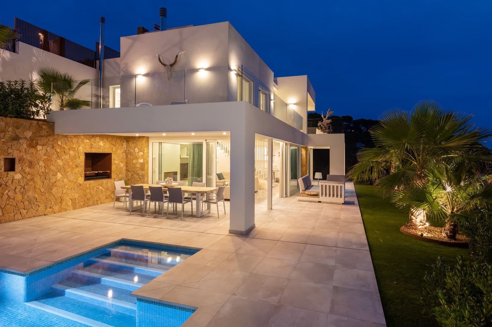 4 bedroom Villa for sale in Calonge i Sant Antoni with pool garage - € 1,250,000 (Ref: 10031648)