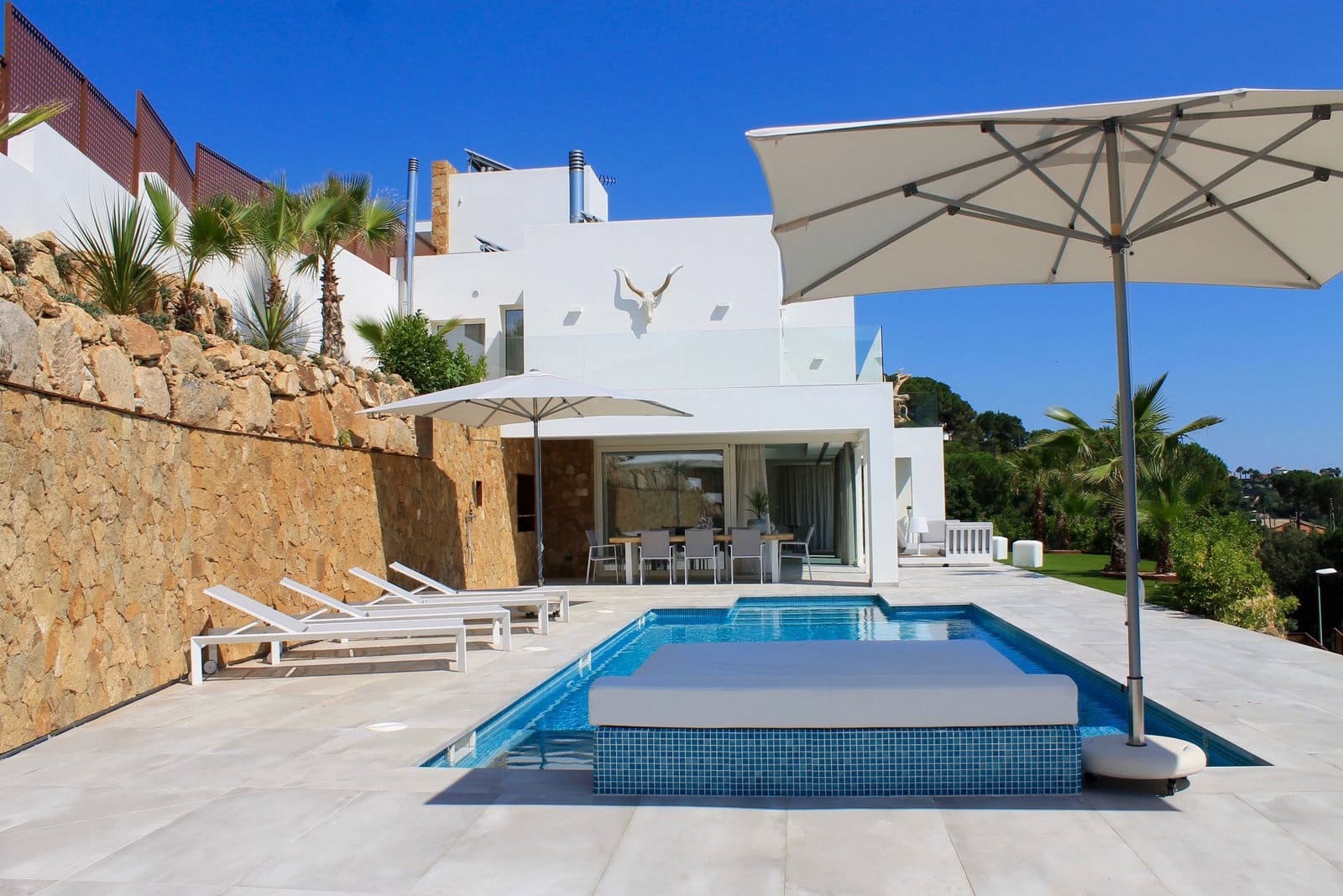 4 bedroom Villa for sale in Calonge i Sant Antoni with pool garage - € 1,250,000 (Ref: 10031648)