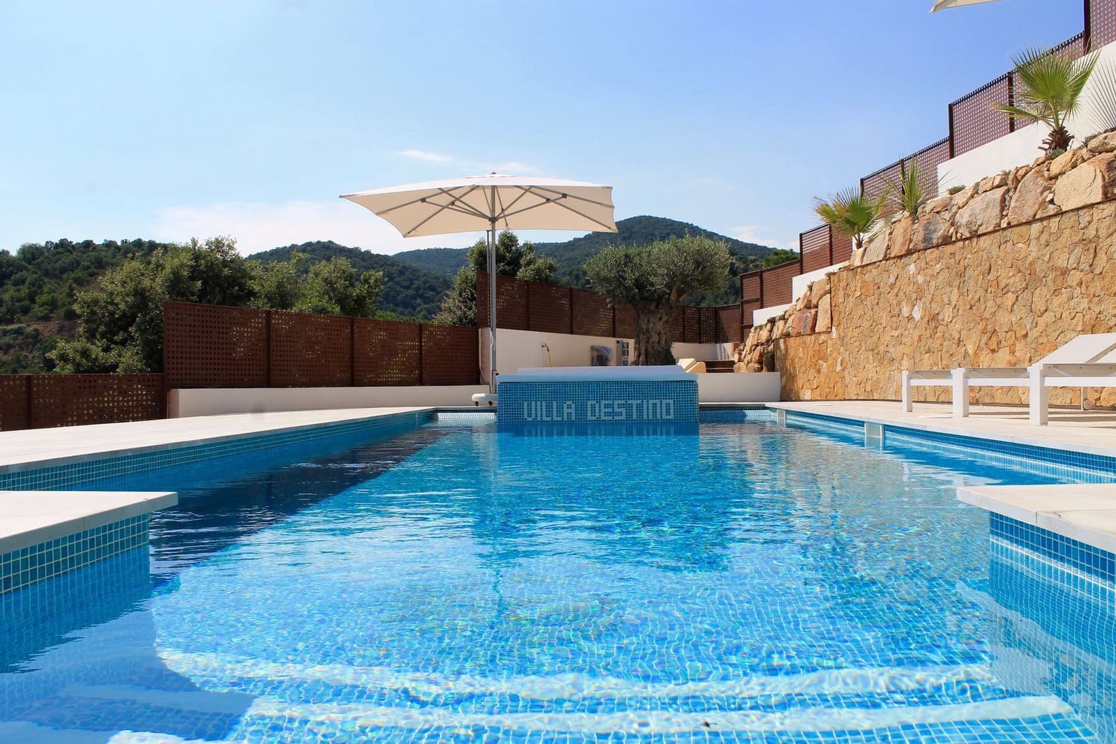4 bedroom Villa for sale in Calonge i Sant Antoni with pool garage - € 1,250,000 (Ref: 10031648)