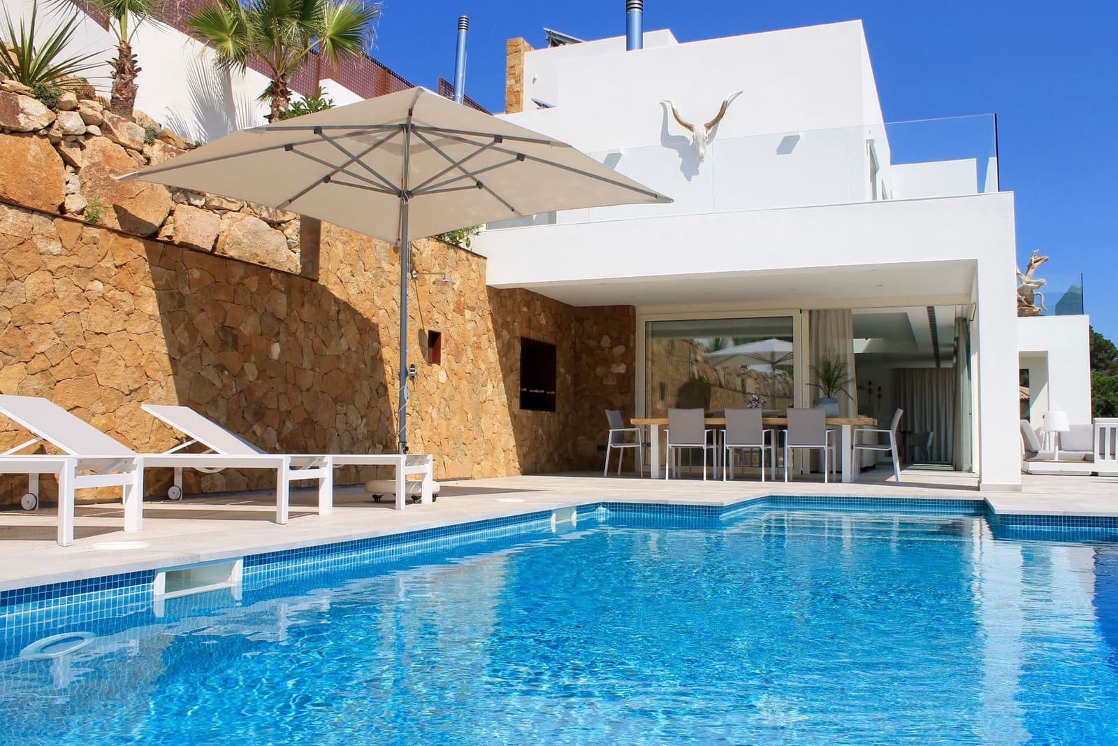 4 bedroom Villa for sale in Calonge i Sant Antoni with pool garage - € 1,250,000 (Ref: 10031648)