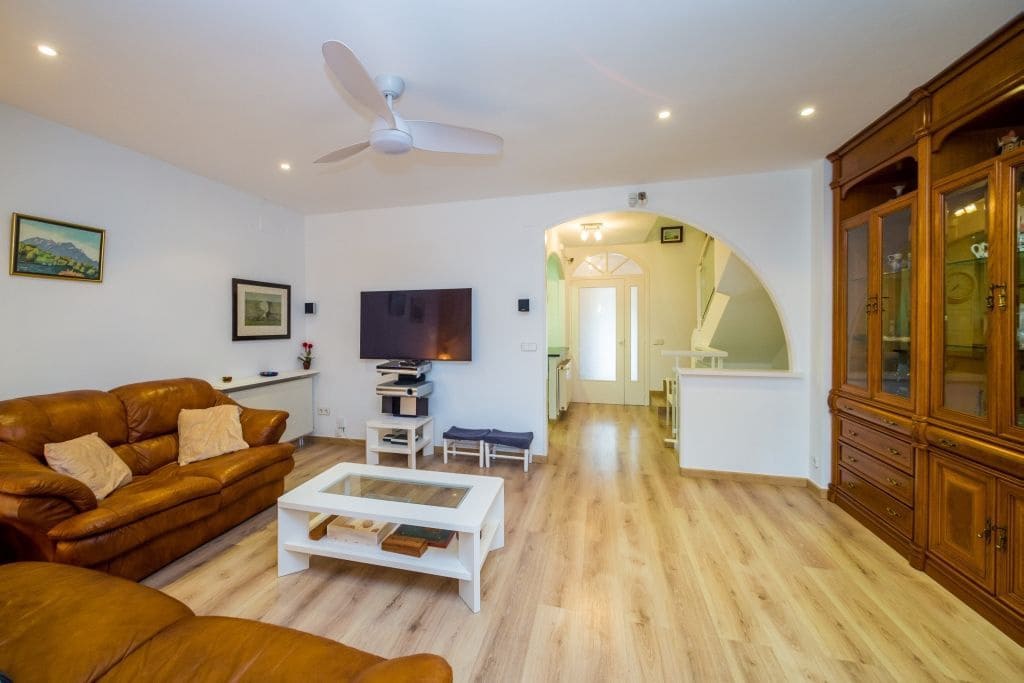 3 quarto Moradia Geminada para venda em Sant Antoni de Calonge com piscina - 499 000 € (Ref: 10136513)