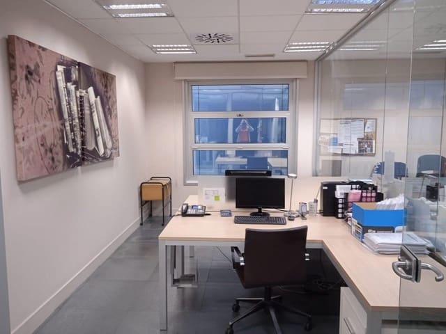 Commercieel te koop in Sant Cugat del Vallès - € 880.000 (Ref: 6950960)