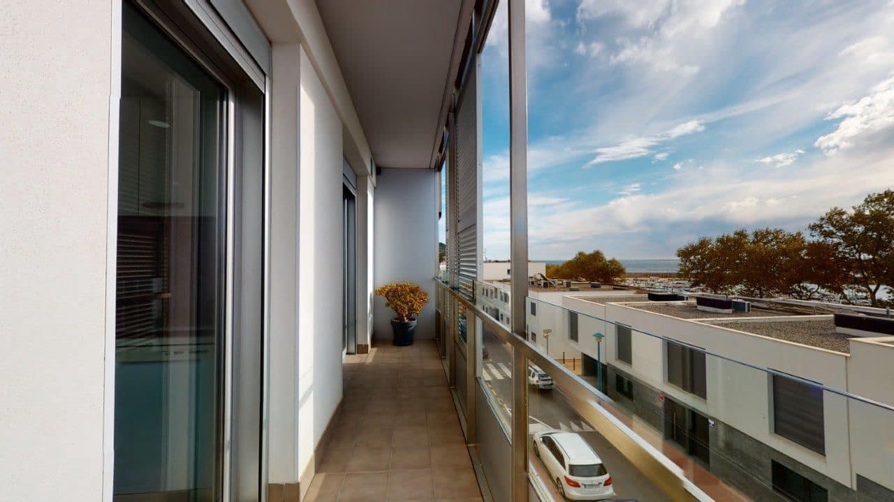 3 bedroom Apartment for sale in Palamos with garage - € 495,000 (Ref: 6950975)