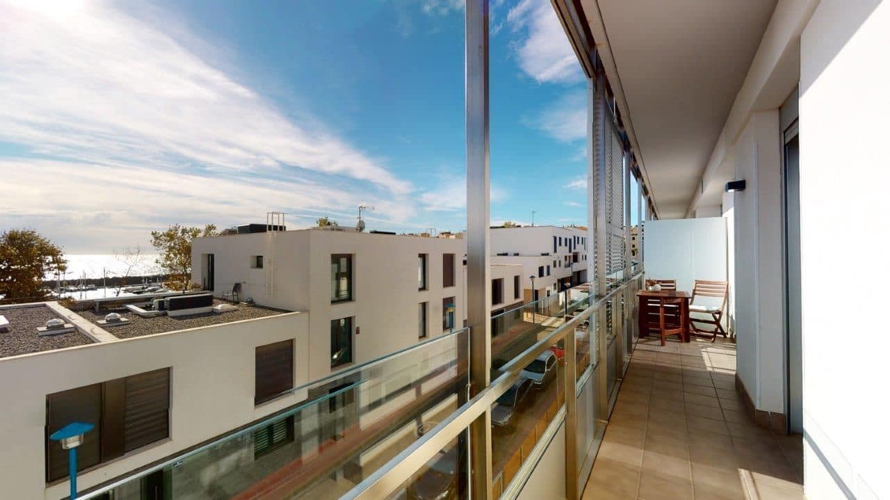 3 bedroom Apartment for sale in Palamos with garage - € 495,000 (Ref: 6950975)